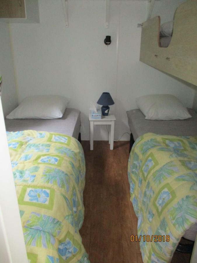 Les Mobile Home De Kerroyal Garlan Exterior photo