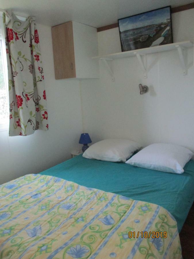 Les Mobile Home De Kerroyal Garlan Exterior photo
